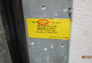 A yellow Ideal sticker showing the model number RDP38. 